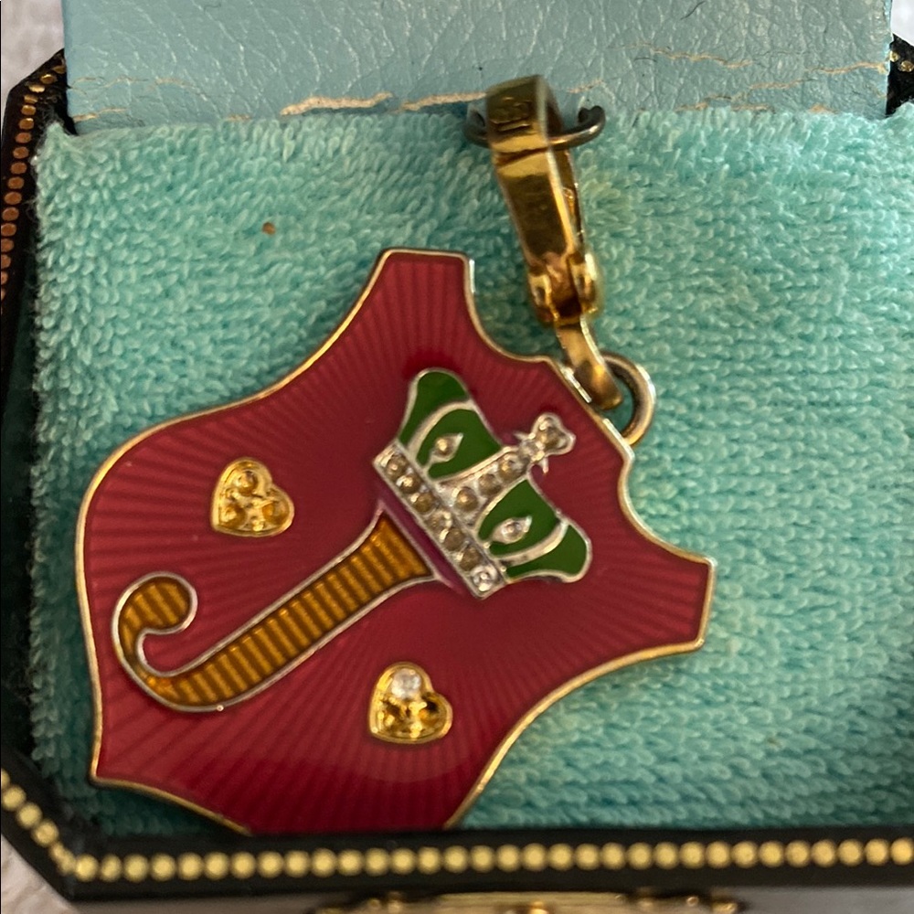 Juicy Couture Gold Shield Pendant with Engraving - Picture 7 of 7